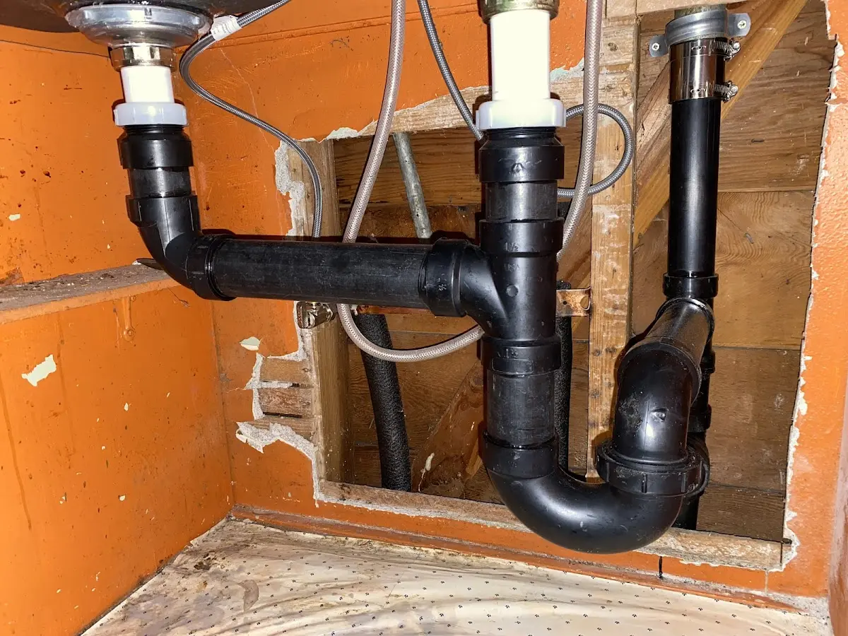Professional Pipe Bursting equipment and tools on the job in Stone Ridge